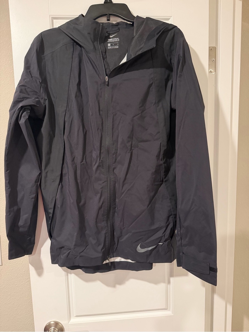 Nike Men’s Zonal AeroShield Running Jacket
